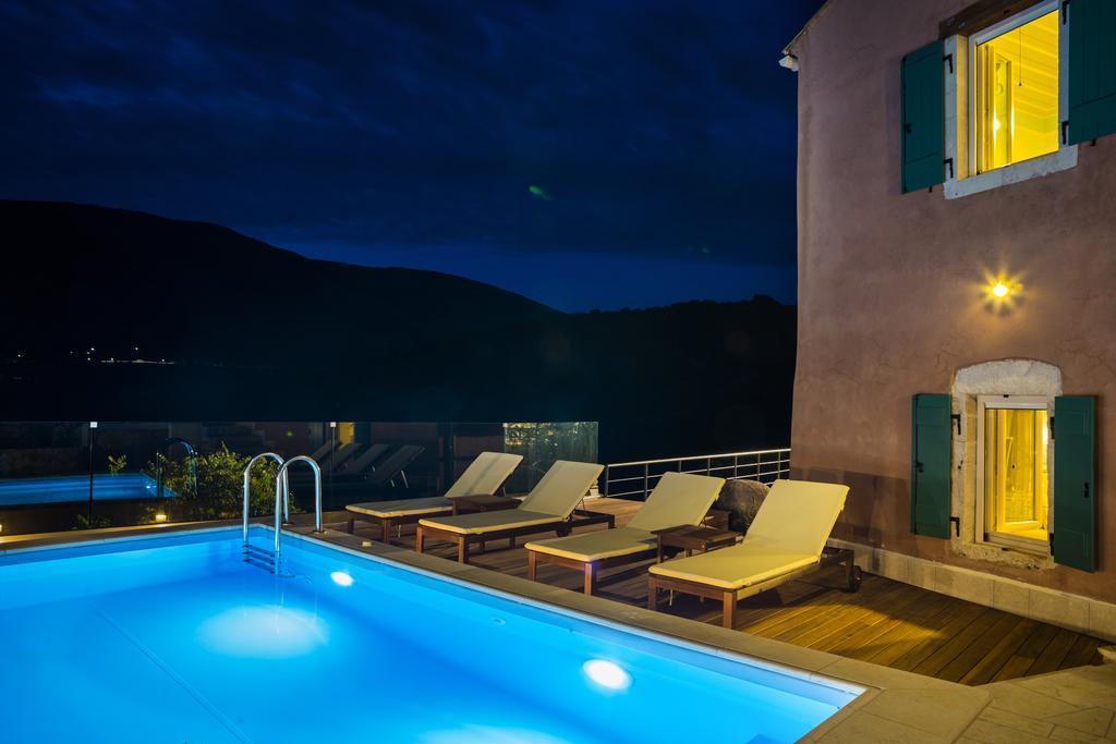 Iconic Villas - Villa Vada Ajía Effimía Kültér fotó